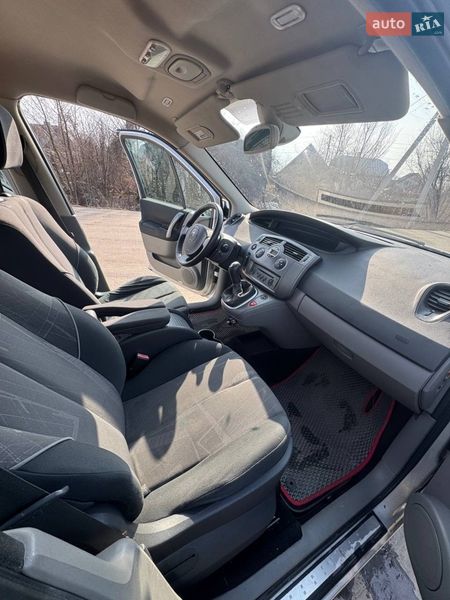 Минивэн Renault Scenic 2005 в Ратным