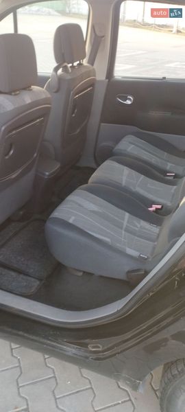 Мінівен Renault Scenic 2004 в Теофіполі