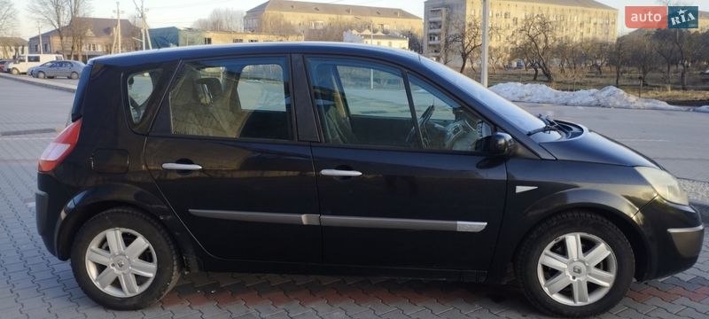 Мінівен Renault Scenic 2004 в Теофіполі