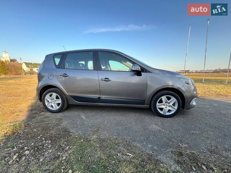 Минивэн Renault Scenic 2013 в Коломые