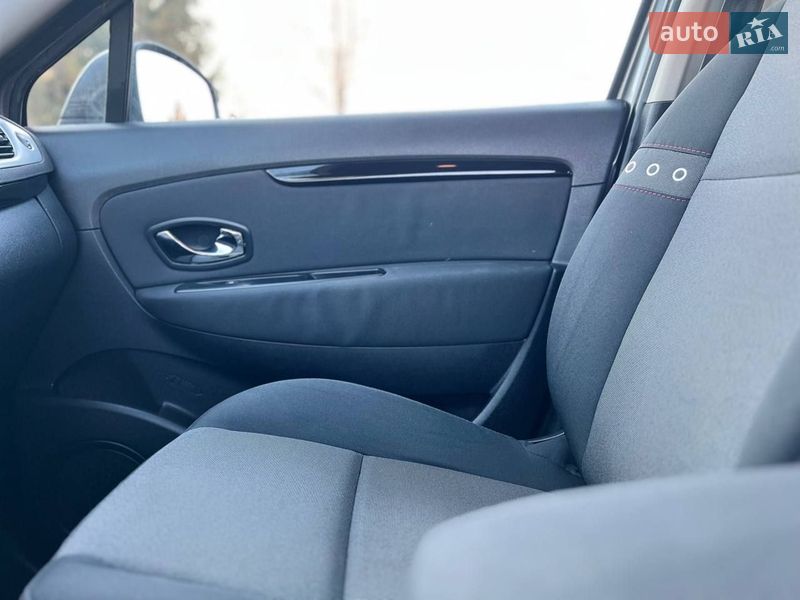 Минивэн Renault Scenic 2013 в Коломые