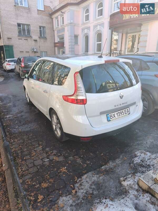 Renault Scenic 2011 Renault Scenic 2011