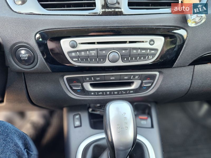 Минивэн Renault Scenic 2011 в Виннице