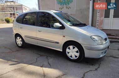 Минивэн Renault Scenic 2002 в Ямполе