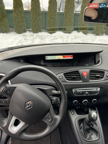 Минивэн Renault Scenic 2010 в Луцке