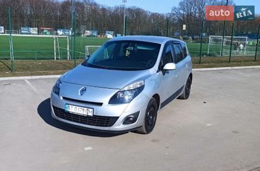 Минивэн Renault Scenic 2010 в Ивано-Франковске