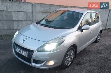 Мінівен Renault Scenic 2011 в Черкасах