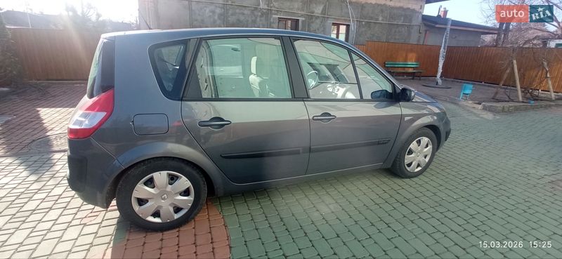 Мінівен Renault Scenic 2006 в Умані