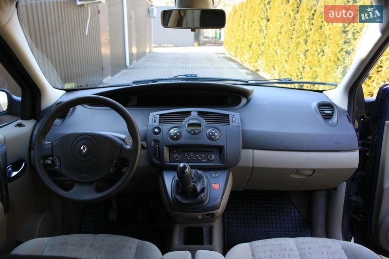 Мінівен Renault Scenic 2003 в Кропивницькому