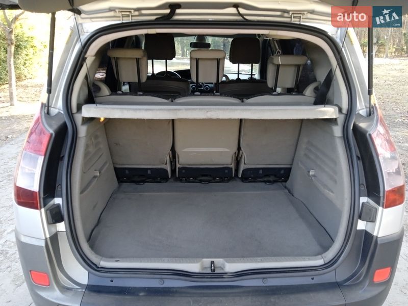 Мінівен Renault Scenic 2005 в Славуті