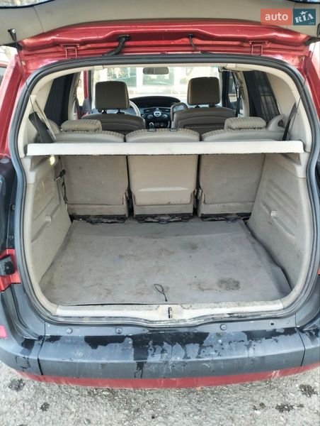 Минивэн Renault Scenic 2004 в Черновцах