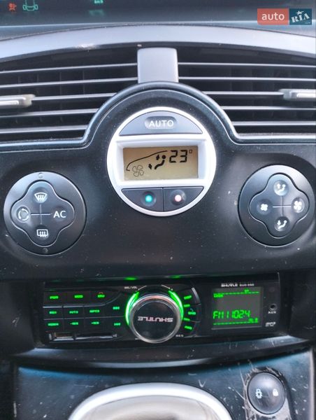 Минивэн Renault Scenic 2004 в Черновцах