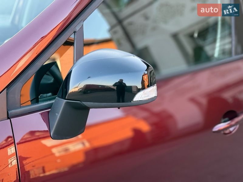 Минивэн Renault Scenic 2014 в Стрые