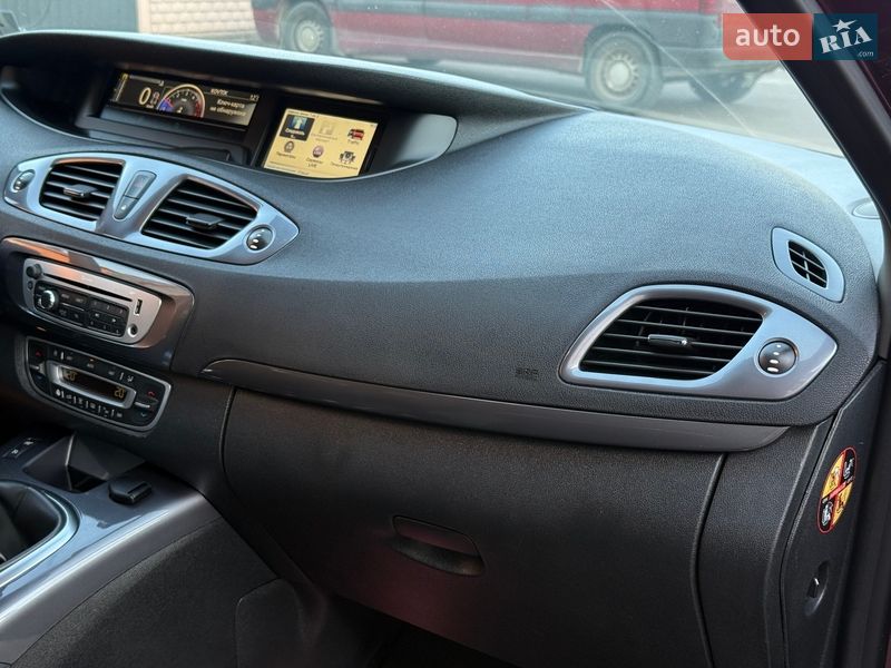 Минивэн Renault Scenic 2014 в Стрые