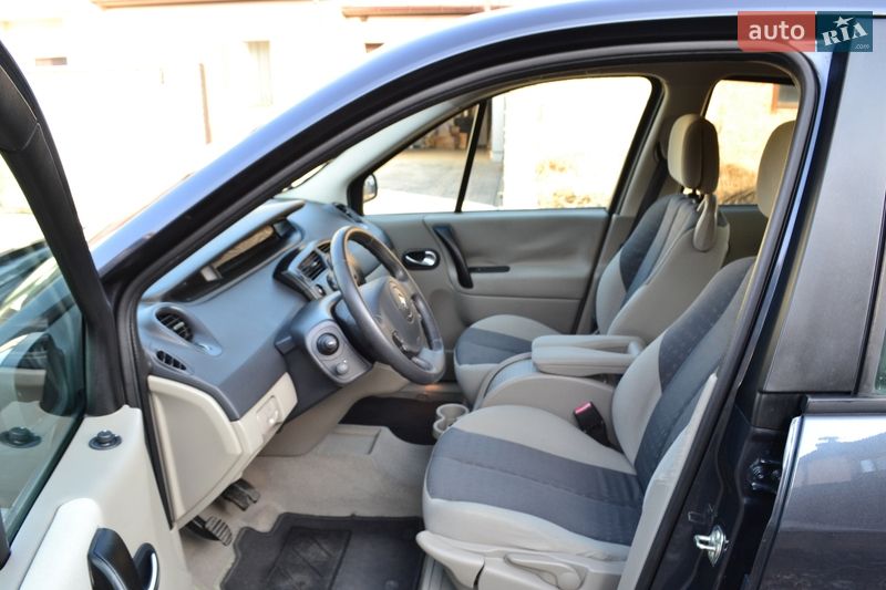 Минивэн Renault Scenic 2006 в Ровно фото 33 Минивэн Renault Scenic 2006 в Ровно