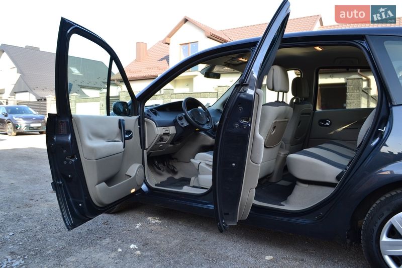 Минивэн Renault Scenic 2006 в Ровно фото 43 Минивэн Renault Scenic 2006 в Ровно