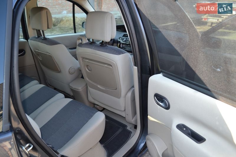 Минивэн Renault Scenic 2006 в Ровно фото 48 Минивэн Renault Scenic 2006 в Ровно