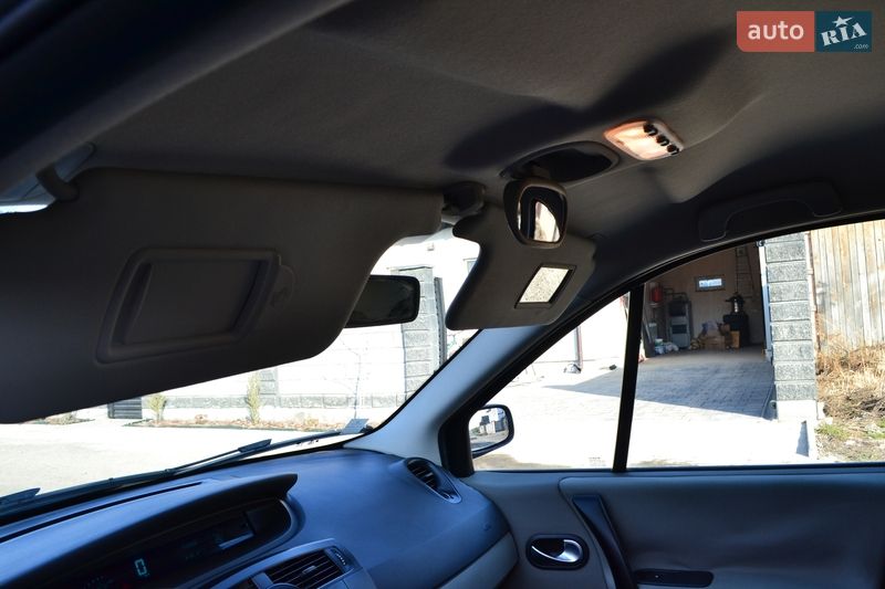 Минивэн Renault Scenic 2006 в Ровно фото 68 Минивэн Renault Scenic 2006 в Ровно
