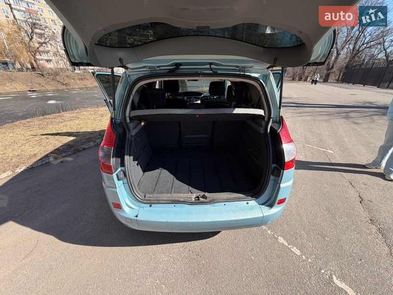 Мінівен Renault Scenic 2008 в Кривому Розі