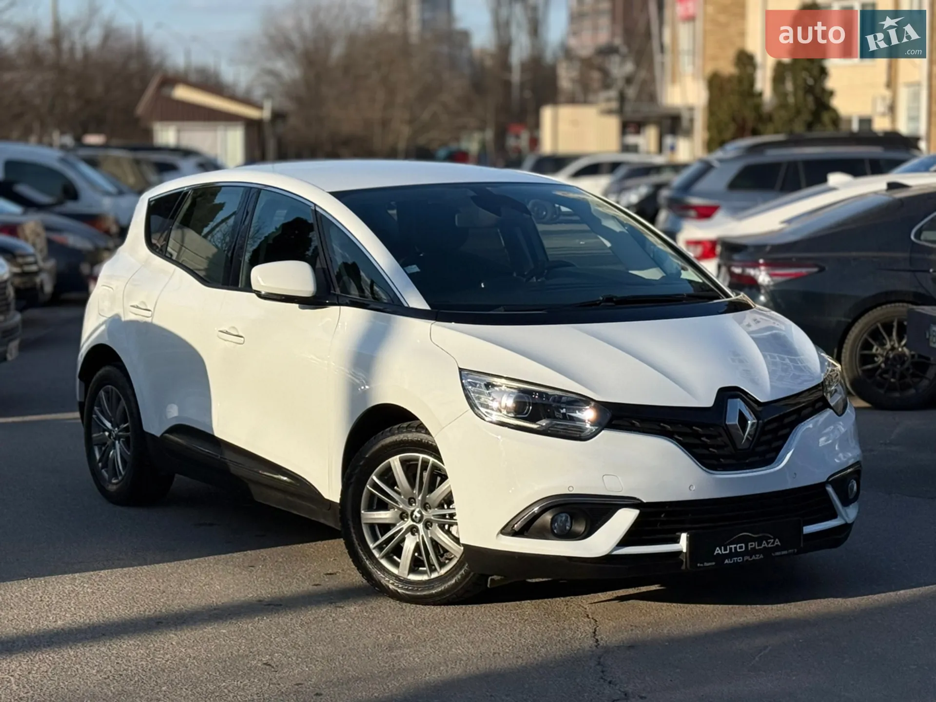 2016 Renault Scenic - мініатюра 17