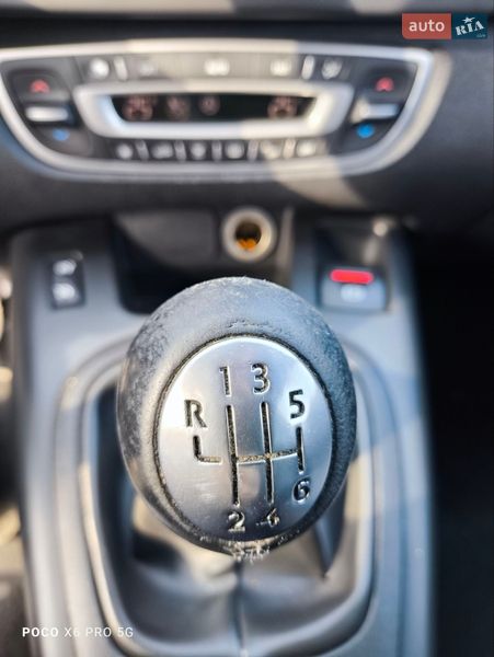 Минивэн Renault Scenic 2012 в Ковеле фото 28 Минивэн Renault Scenic 2012 в Ковеле