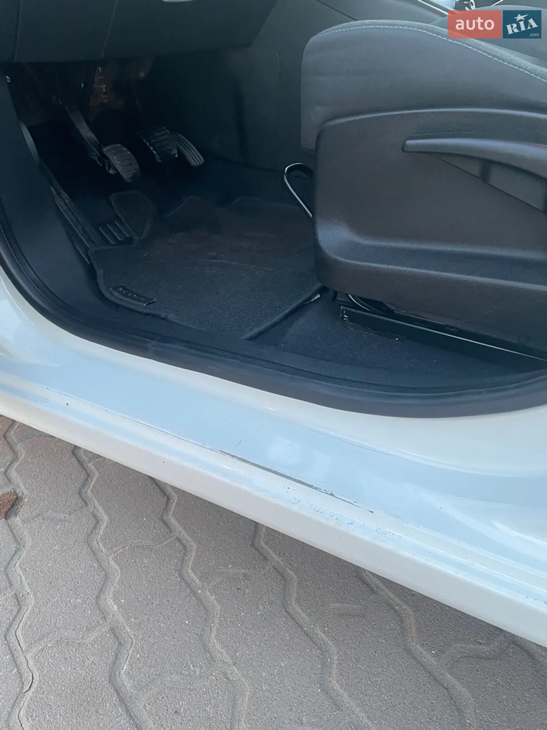 2010 Renault Scenic - мініатюра 11