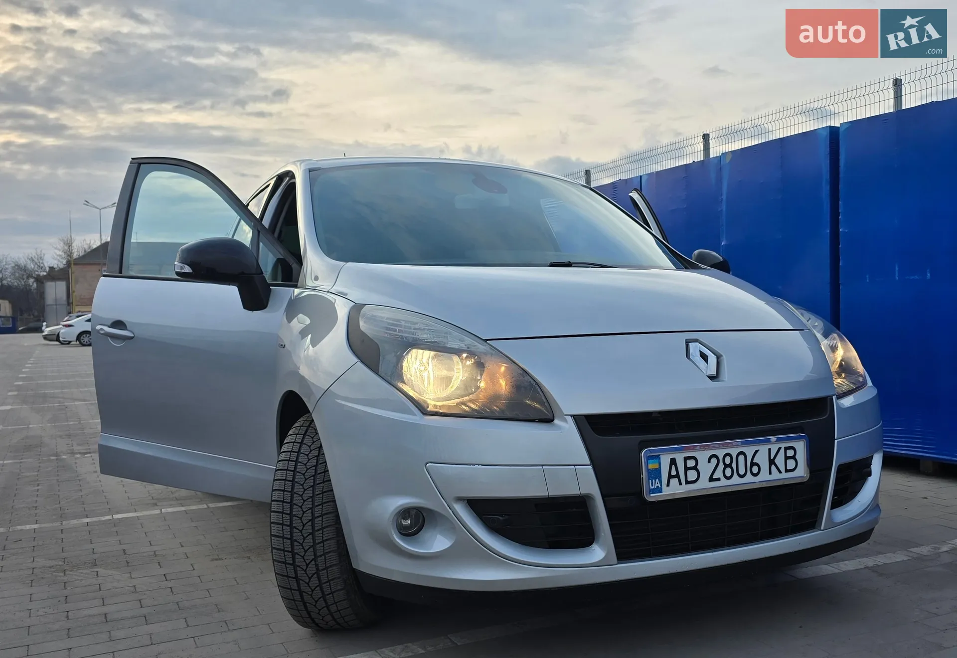 2011 Renault Scenic - мініатюра 36