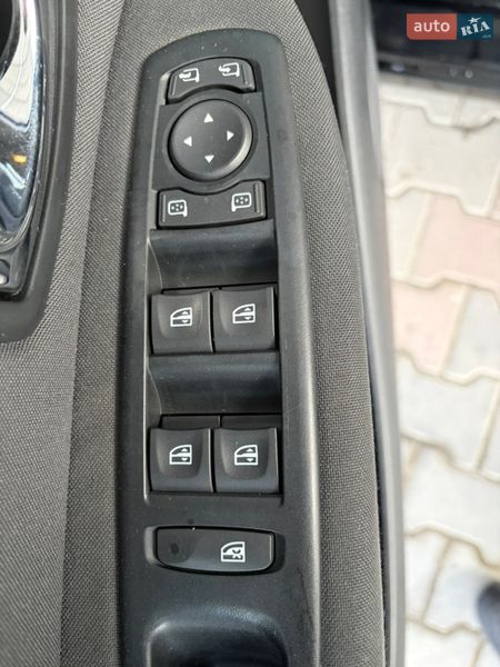 Минивэн Renault Scenic 2013 в Виннице