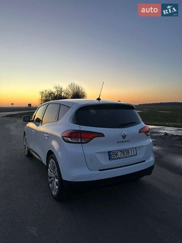 Минивэн Renault Scenic 2018 в Ичне