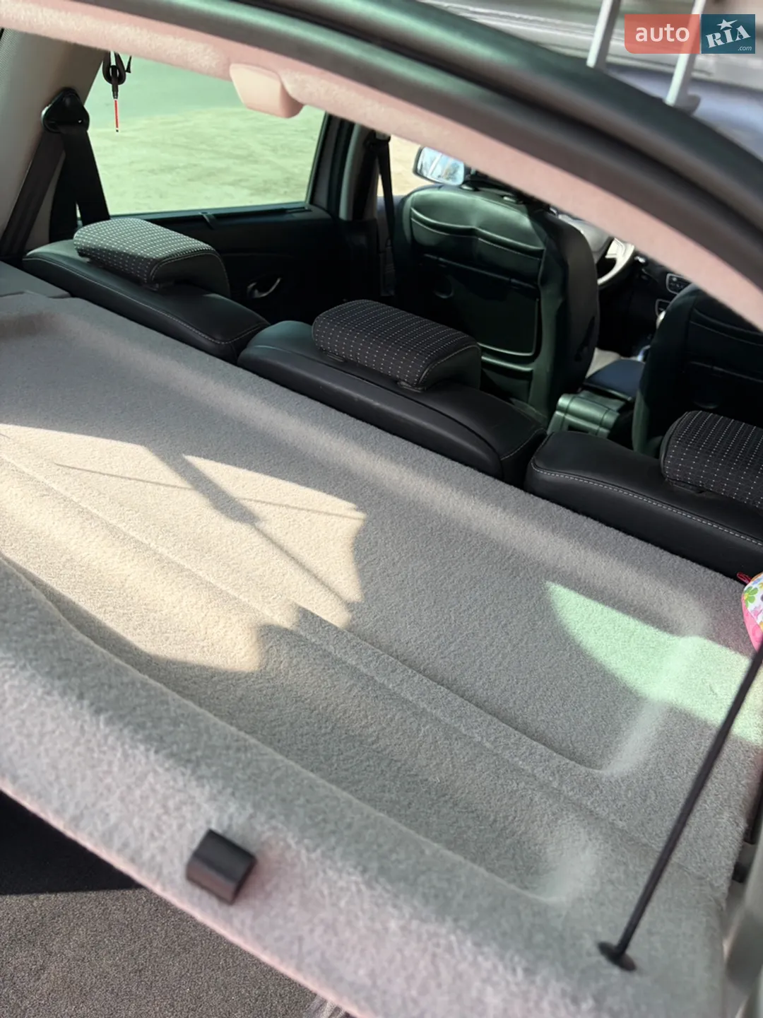 2011 Renault Scenic - мініатюра 11