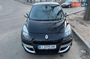 Минивэн Renault Scenic 2010 в Кременчуге