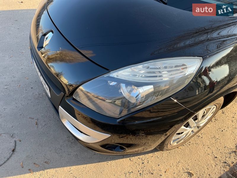 Минивэн Renault Scenic 2010 в Кременчуге