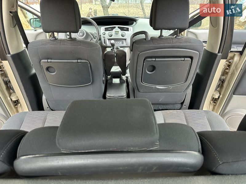 Минивэн Renault Scenic 2007 в Полтаве