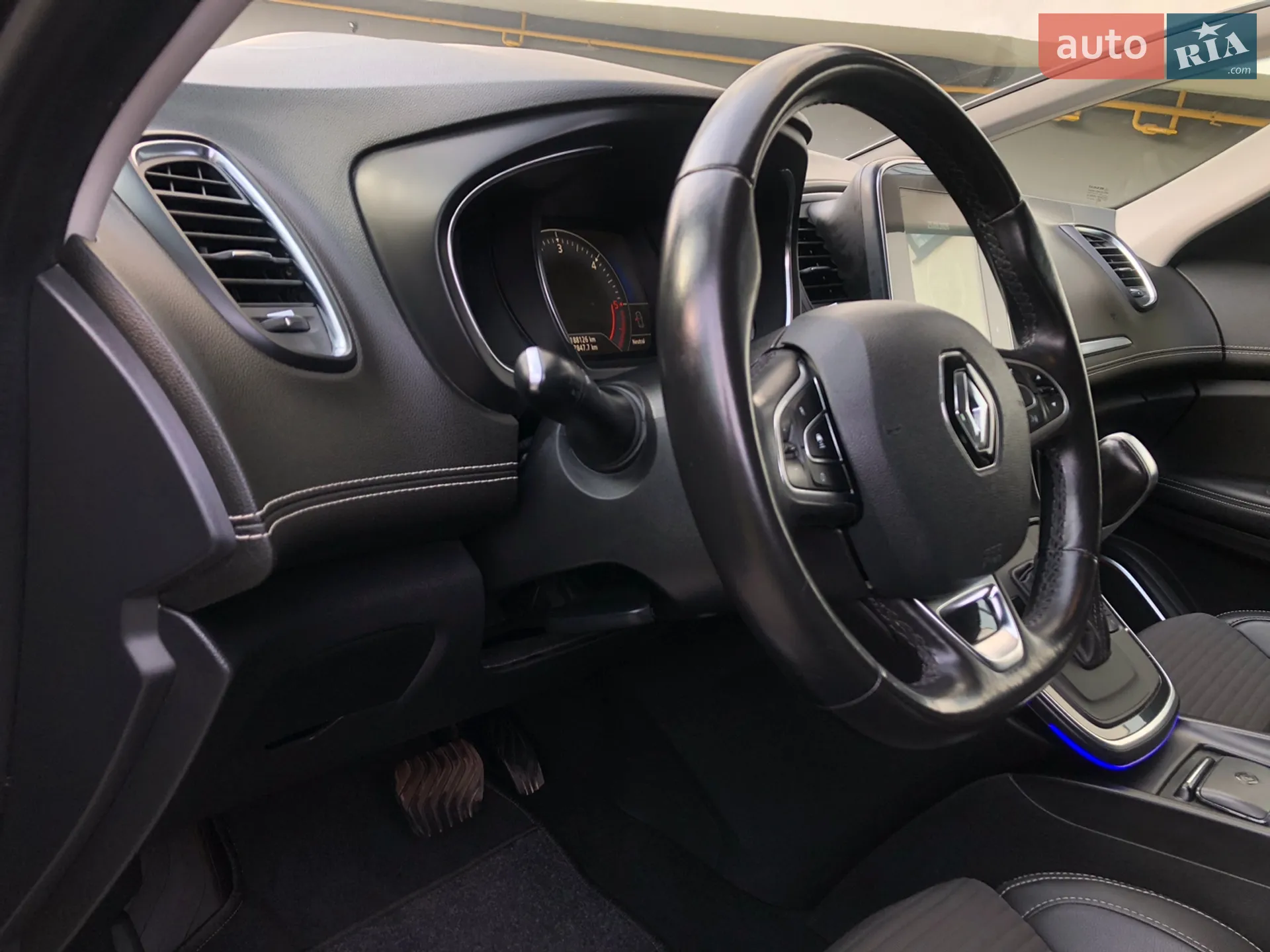 2017 Renault Scenic - мініатюра 36