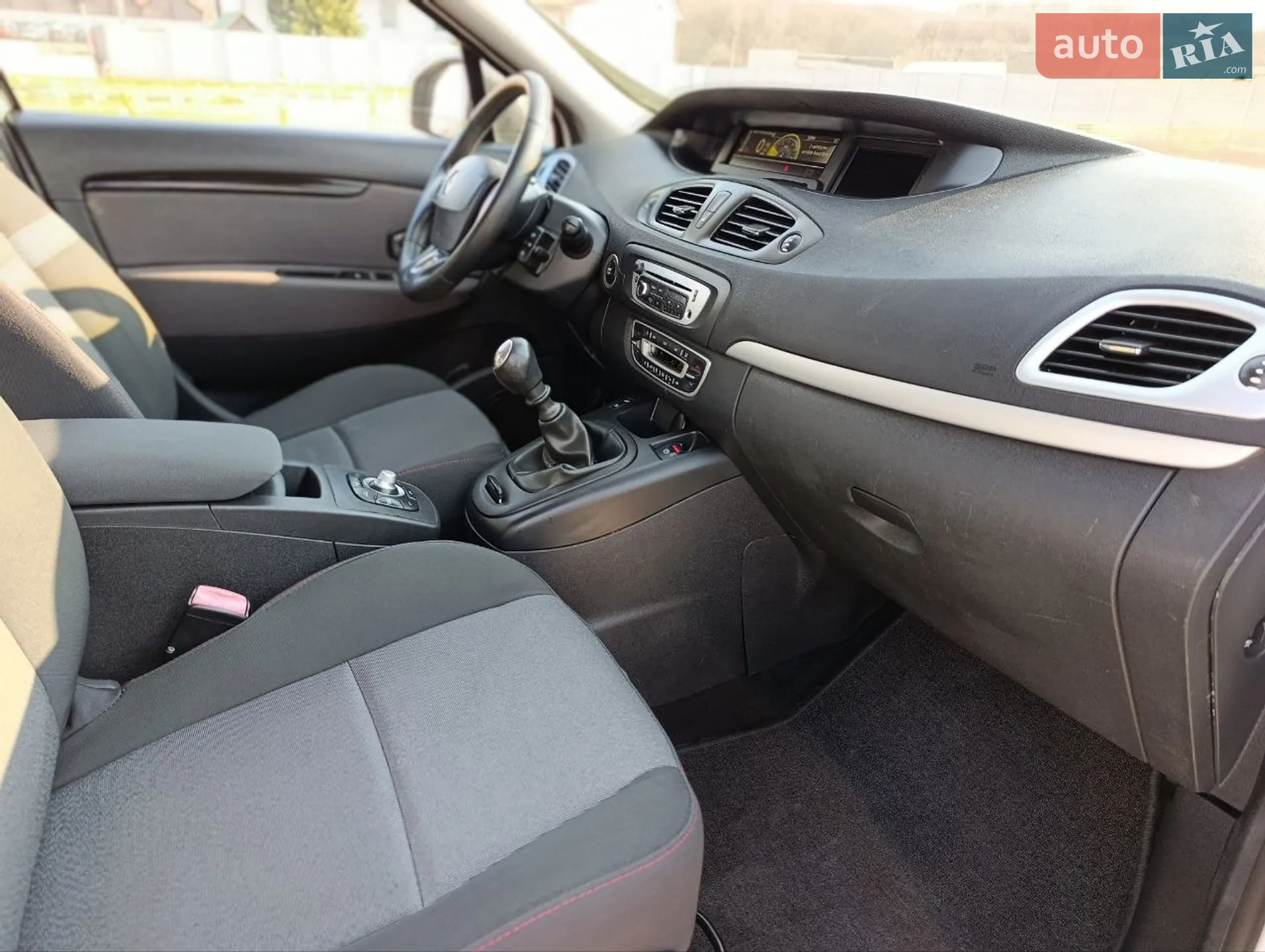 2013 Renault Scenic - мініатюра 18