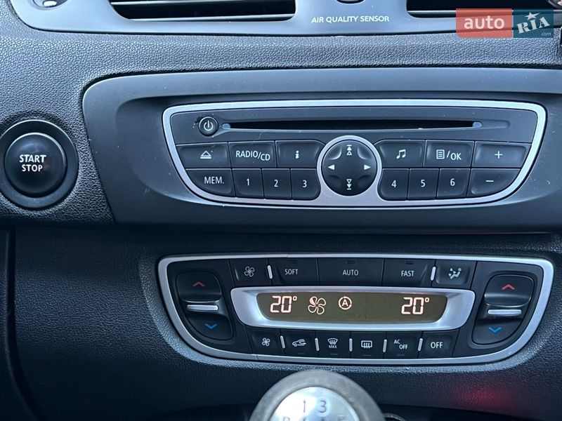 Минивэн Renault Scenic 2012 в Киеве