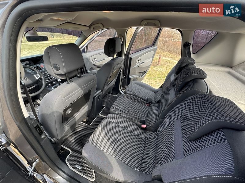 Минивэн Renault Scenic 2011 в Киеве фото 55 Минивэн Renault Scenic 2011 в Киеве
