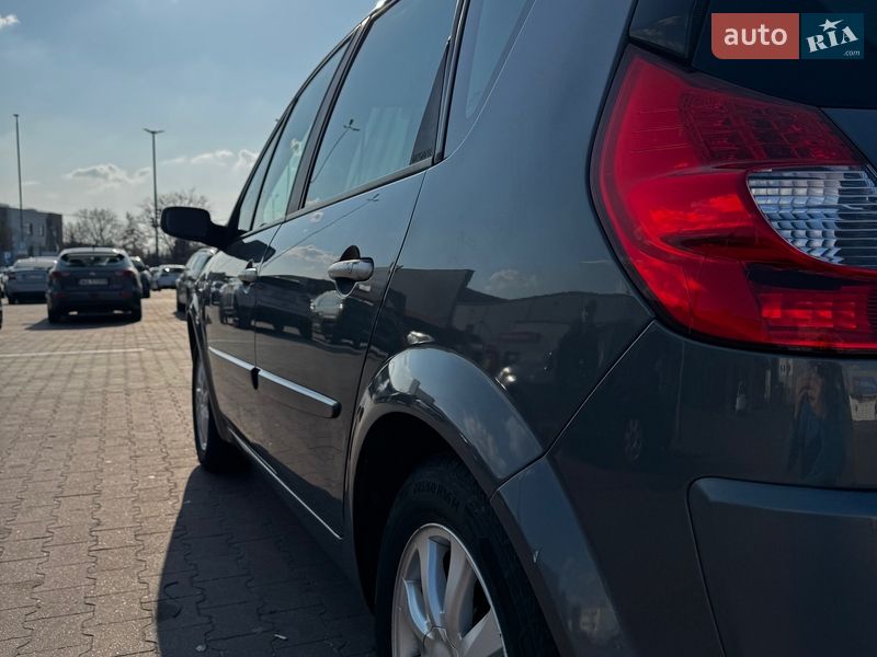 Мінівен Renault Scenic 2007 в Києві