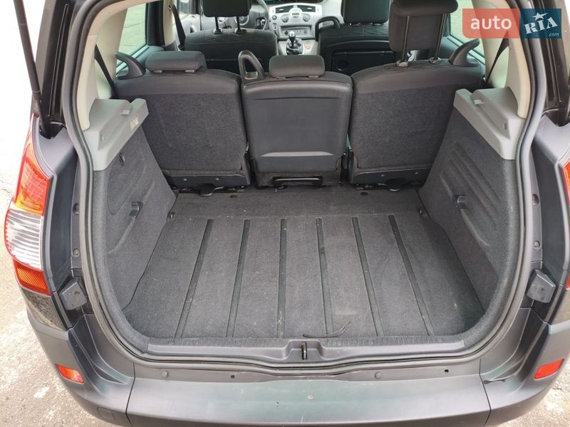 Минивэн Renault Scenic 2007 в Чернигове