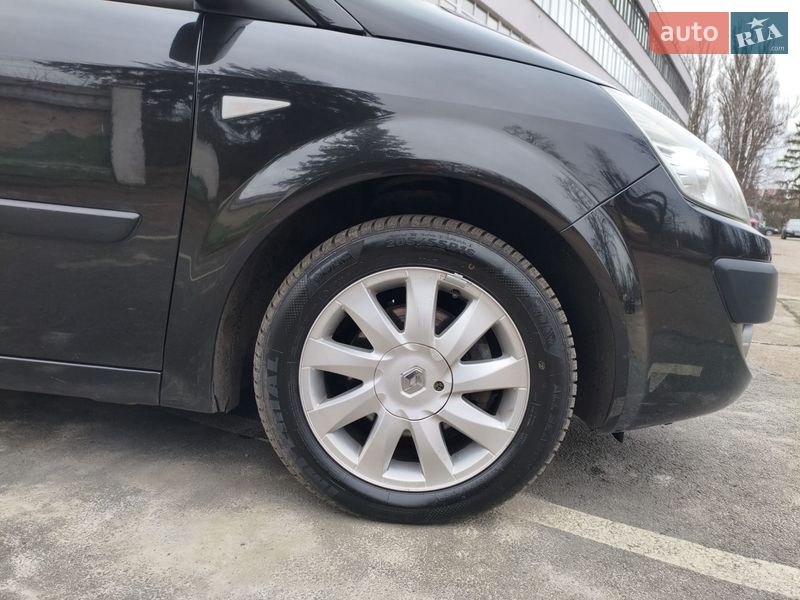 Минивэн Renault Scenic 2007 в Чернигове