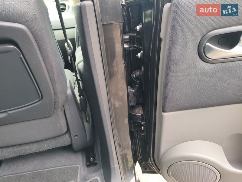 Минивэн Renault Scenic 2007 в Чернигове