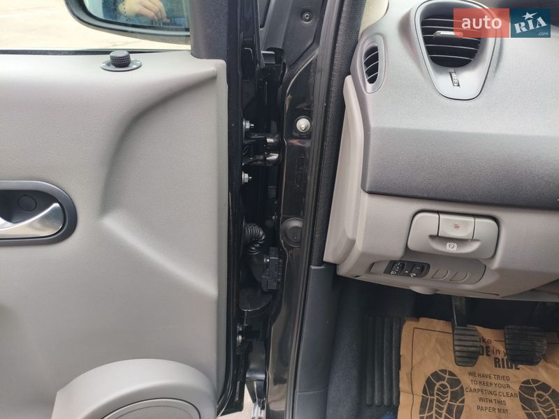 Минивэн Renault Scenic 2007 в Чернигове