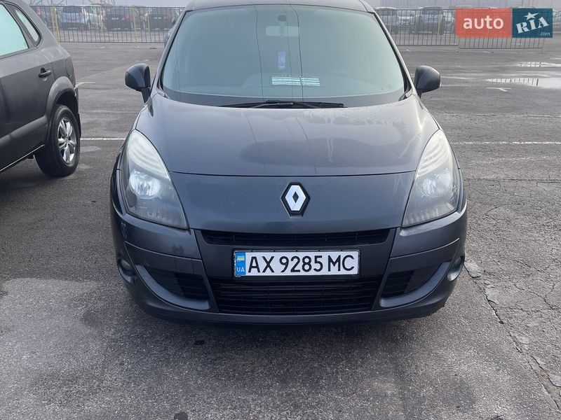 Минивэн Renault Scenic 2011 в Харькове фото Минивэн Renault Scenic 2011 в Харькове