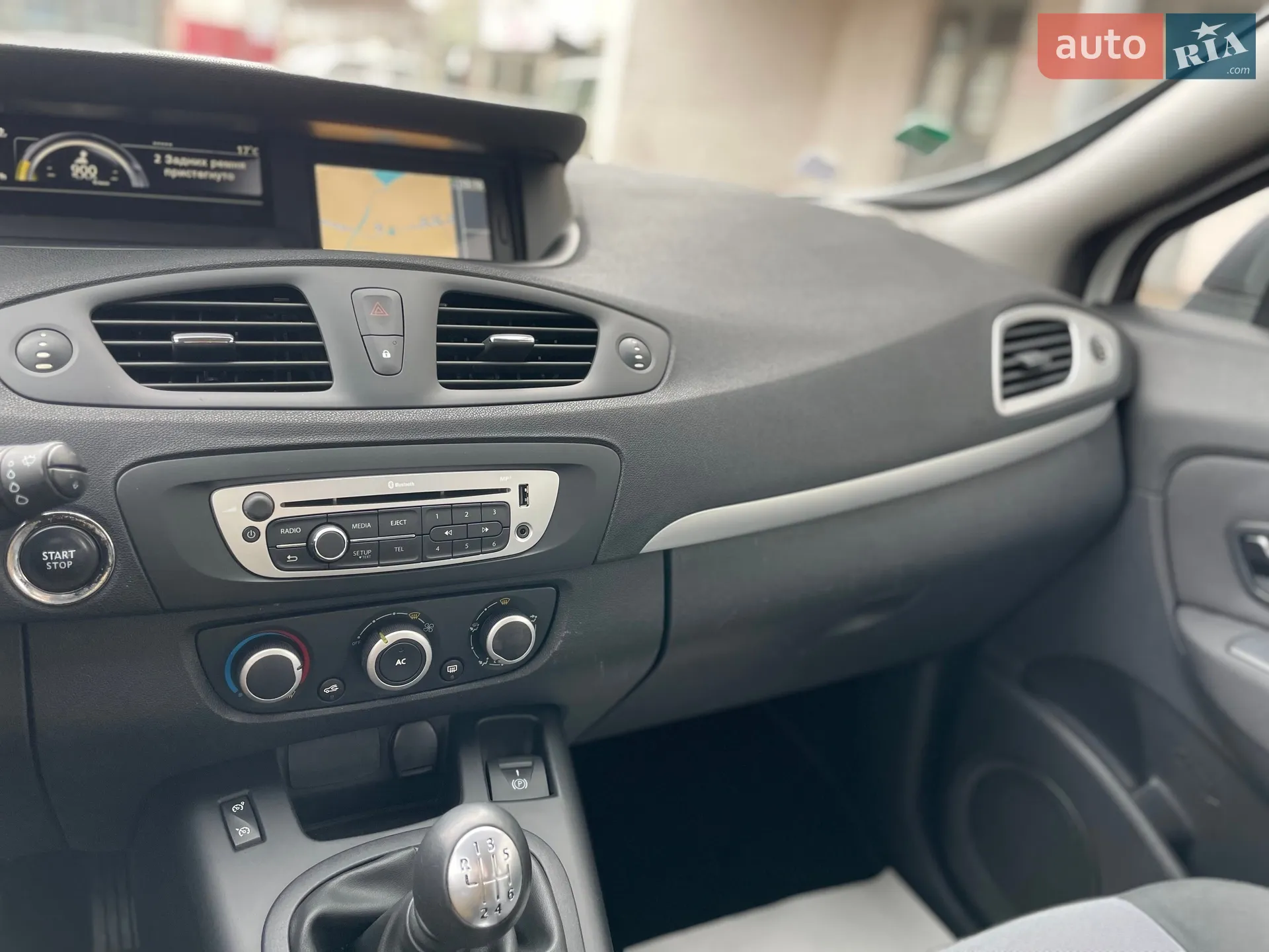 2014 Renault Scenic - мініатюра 16