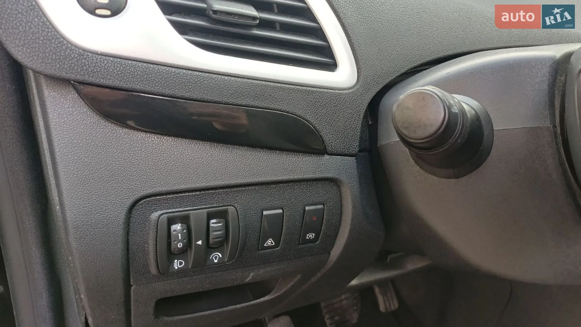 2013 Renault Scenic - мініатюра 31