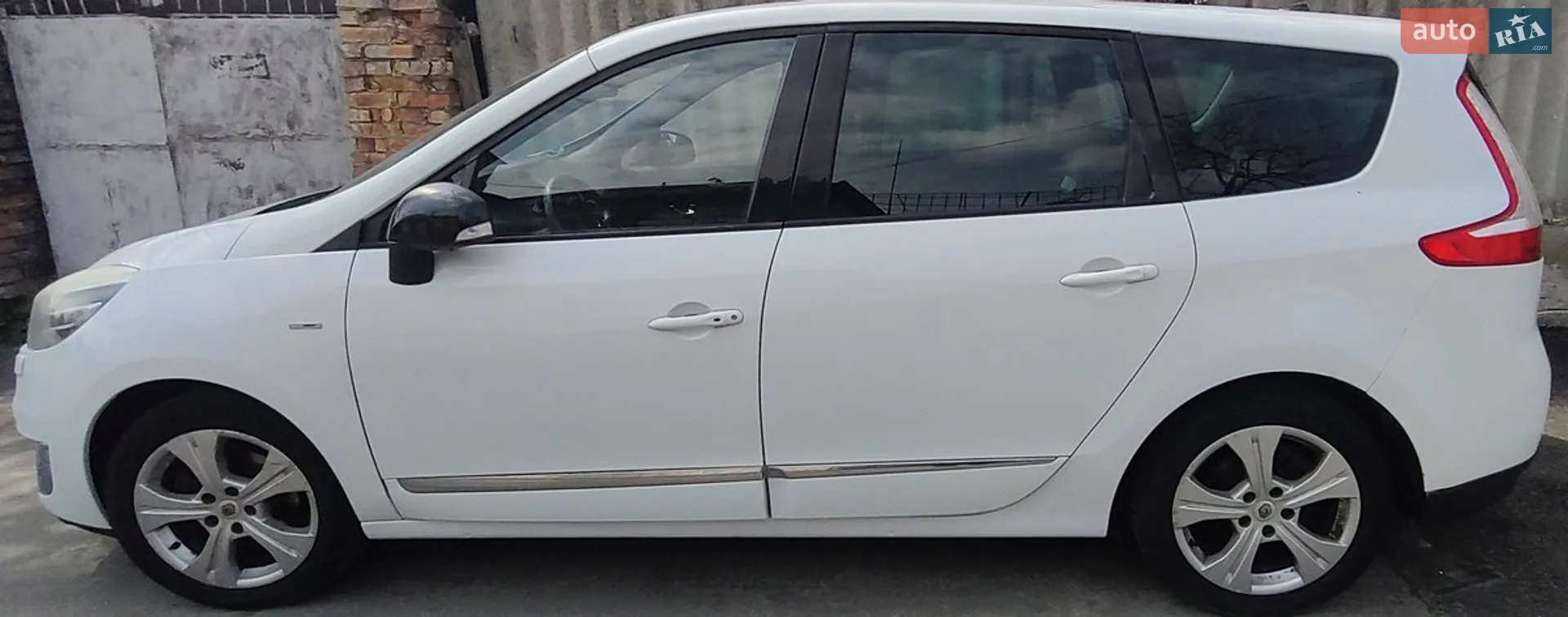 2012 Renault Scenic - мініатюра 17