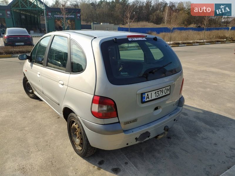 Мінівен Renault Scenic 2002 в Ірпені
