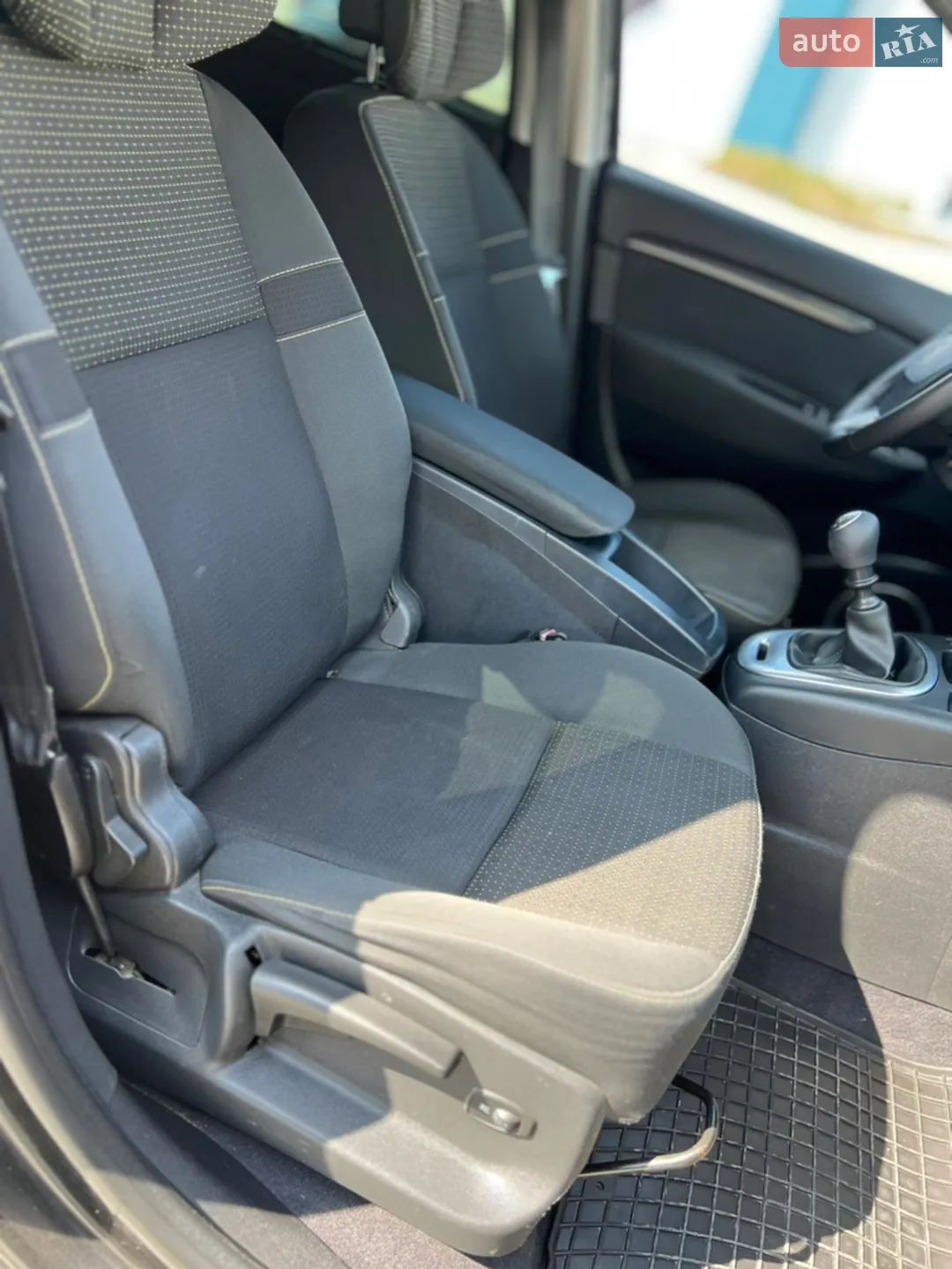 2010 Renault Scenic - мініатюра 11