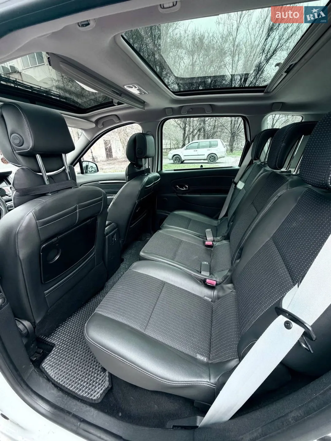 2012 Renault Scenic - мініатюра 10