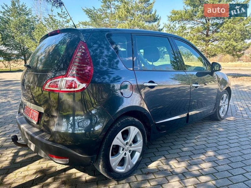 Мінівен Renault Scenic 2011 в Дрогобичі